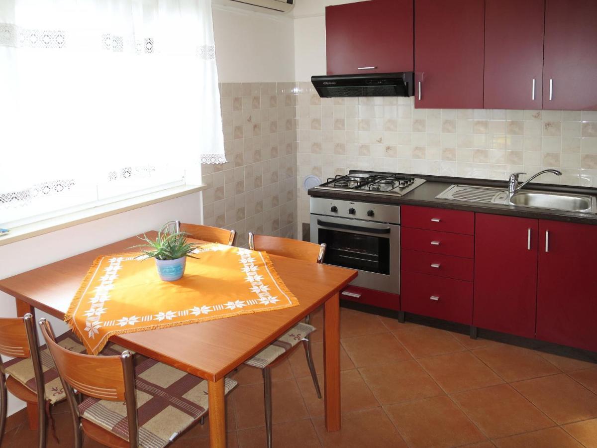 Apartment Elsa - LBN108 Ravni Exterior foto